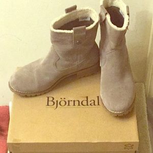 Gray Suede ankle boots